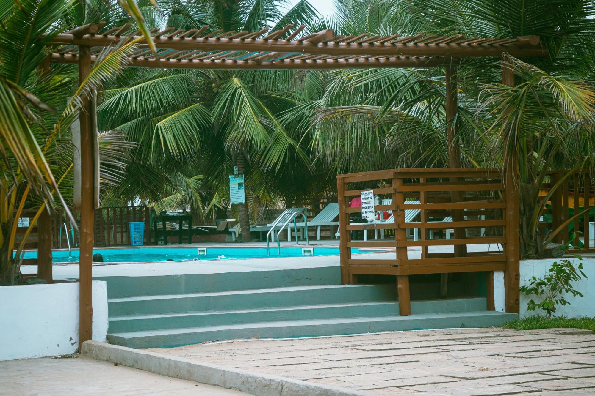Atlantic Bay Resort, Prampram Bagian luar foto